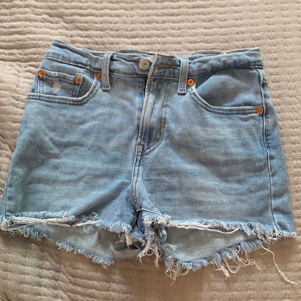 Levi shorts